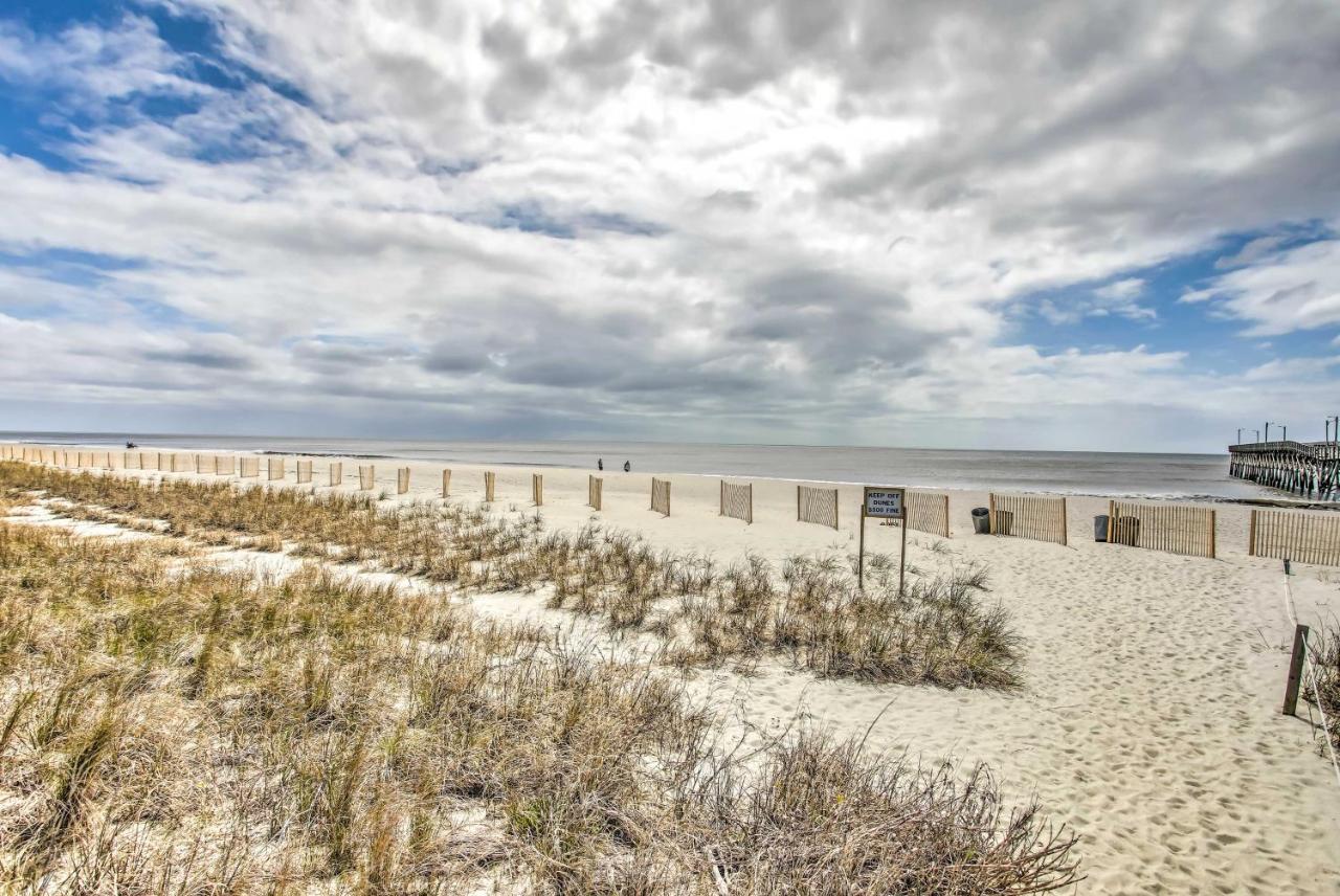 Coastal Oasis With Decks Walk To Holden Beach! Bagian luar foto
